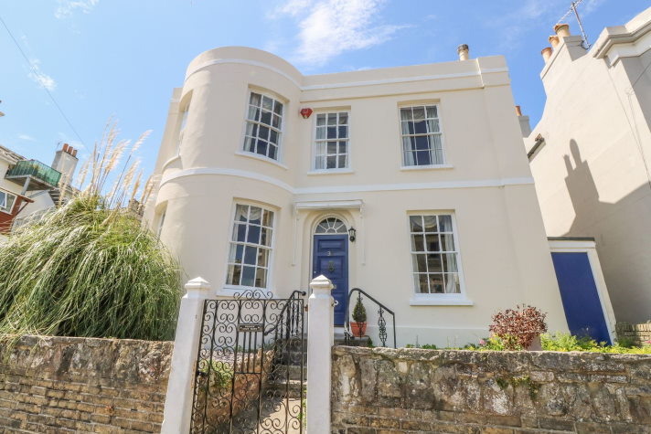 6 Bedroom Georgian House, Sleeps 12, Ryde, Isle of Wight