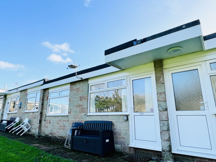 2 Bedroom Chalet SB177, Sandown Bay, Isle of Wight