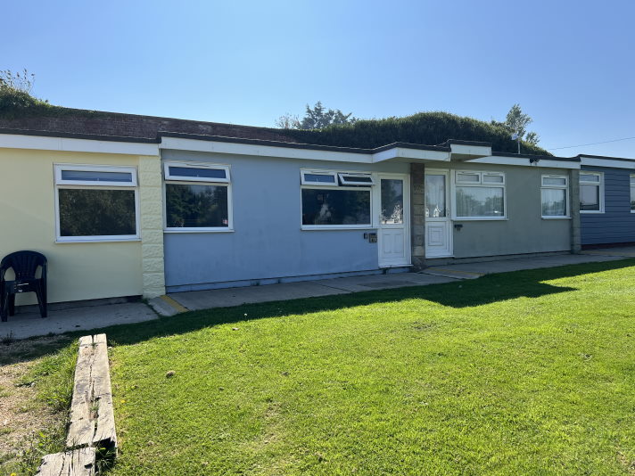 2 Bedroom Chalet SB84, Sandown Bay, Isle of Wight