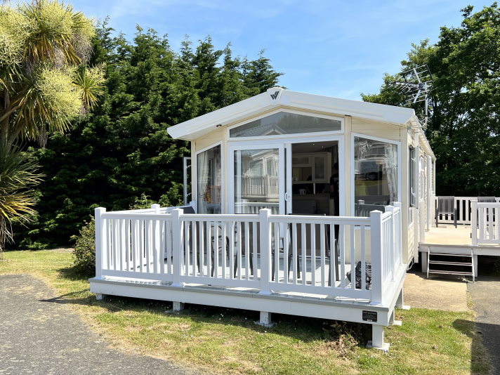 3 Bedroom Caravan LG34, Lower Hyde, Shanklin, Isle of Wight